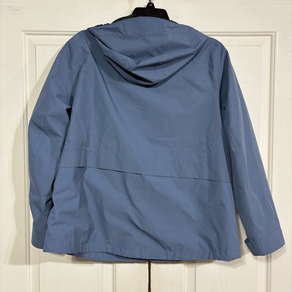 Eddie Bauer Women's XL Blue Rain Jacket With Hood Pockets Snap & Full Zip - Picture 3 of 13